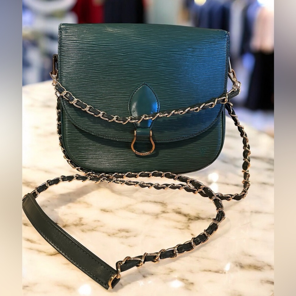 Louis Vuitton Emerald Green Epi Leather Saint Cloud GM Chain Bag